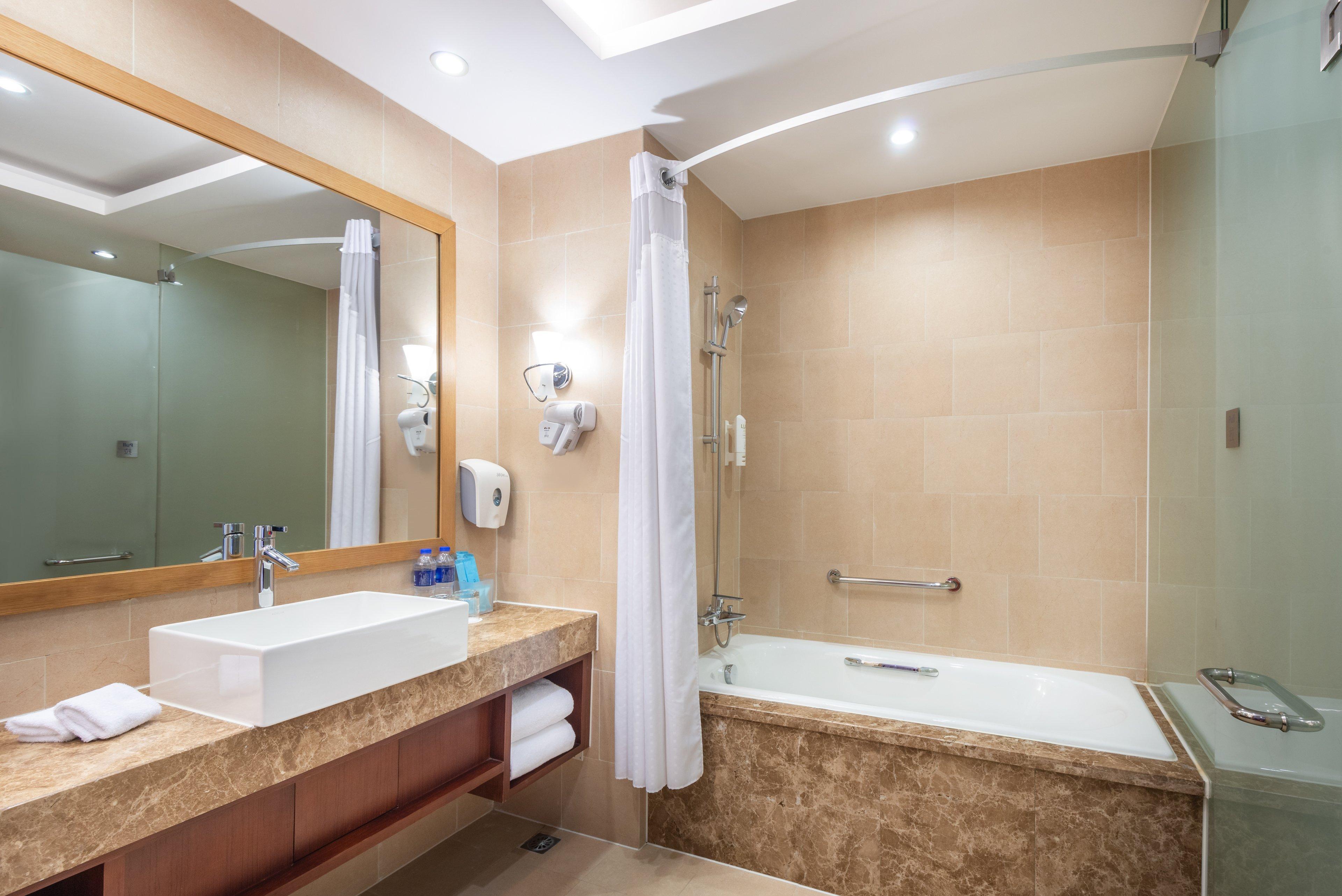Holiday Inn Express Shanghai New Hongqiao, An Ihg Hotel Kültér fotó